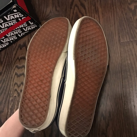 Off the wall navy vans - Picture 5 of 6